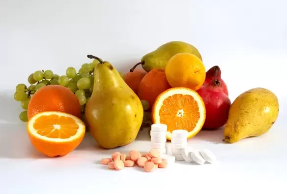 vitamíny v ovocí a tablety na potenciu